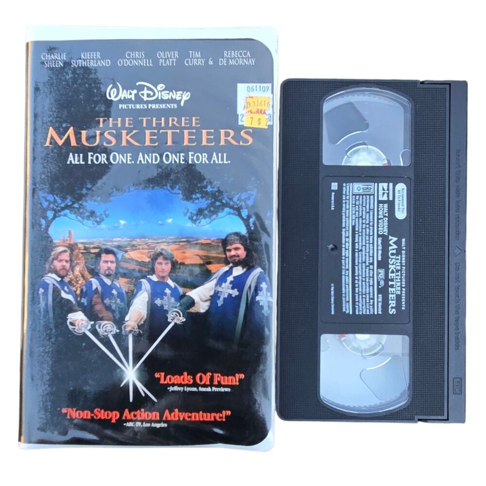 Walt Disney The Three Musketeers VHS 1993 Charlie Sheen Kiefer Sutherland
